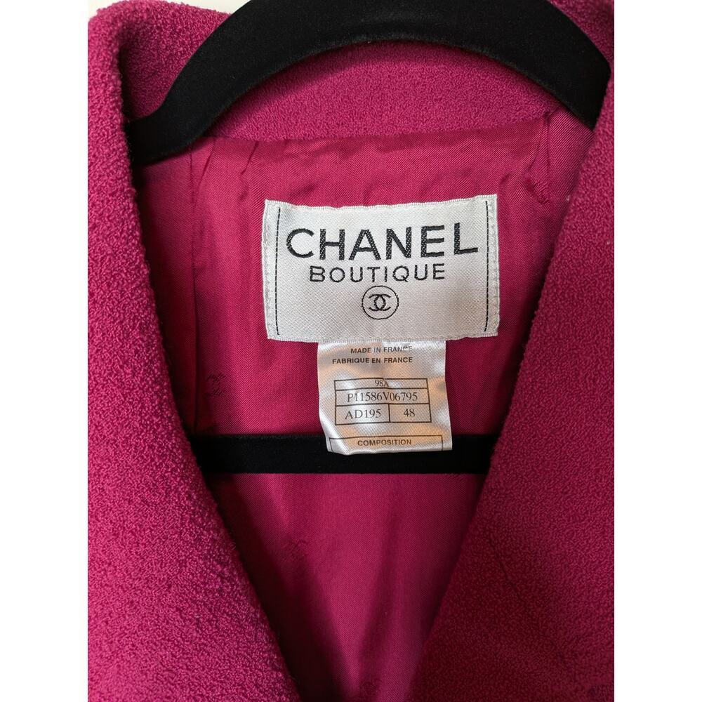 CHANEL Wool Jacket Blazer Hot Pink size 48 with 4 Front Pockets - Picture 3 of 15